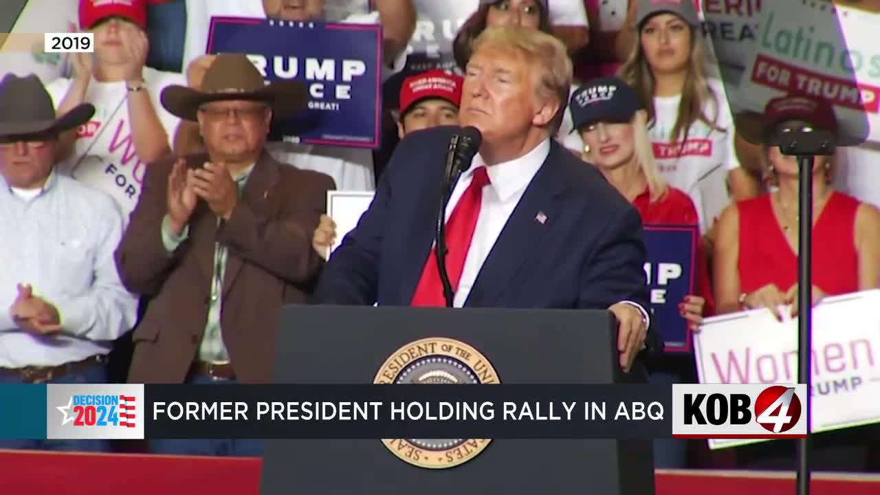 There are parking and event problems in Albuquerque at the Trump rally