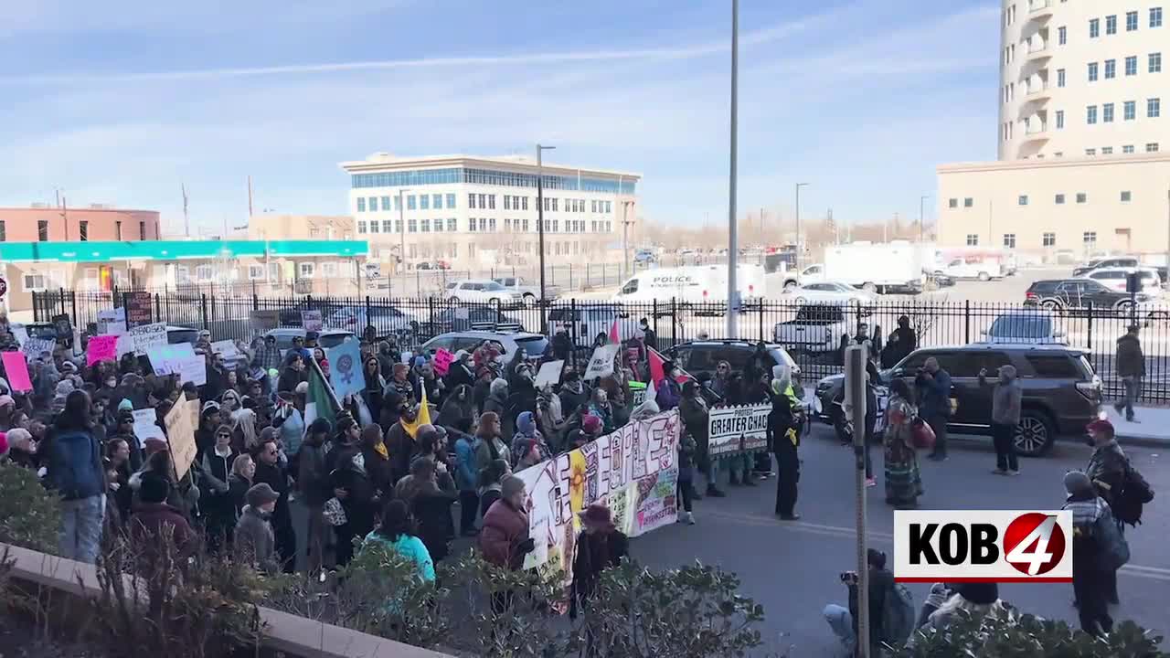 New Mexicans take part in People's March with prominent figure